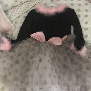 Pottery Barn Kids cat costume. Size 4-6